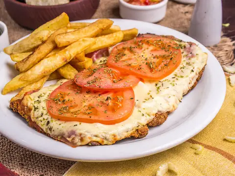 Milanesa de ternera a la napolitana